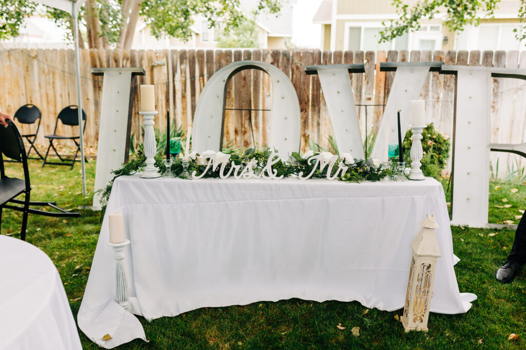 a gorgeous and fun backyard wedding in Washington