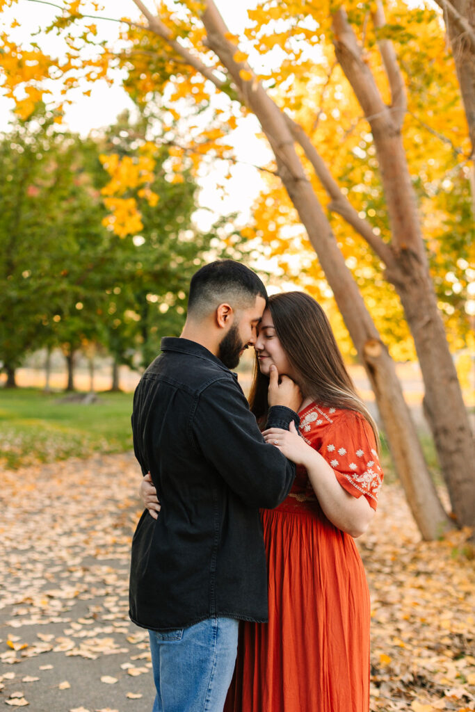 fall couples photos in Washington by Washington wedding photographer